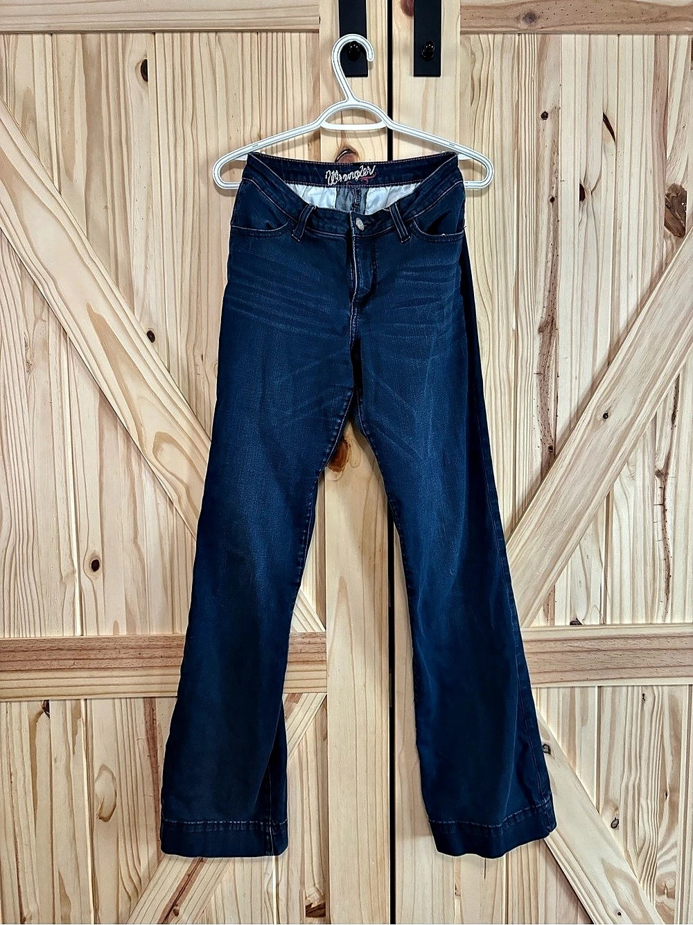 Wrangler Brand Mid-Rise Sweet N Low Flare Jeans Flare Jeans in Blue Waist 5/6 X